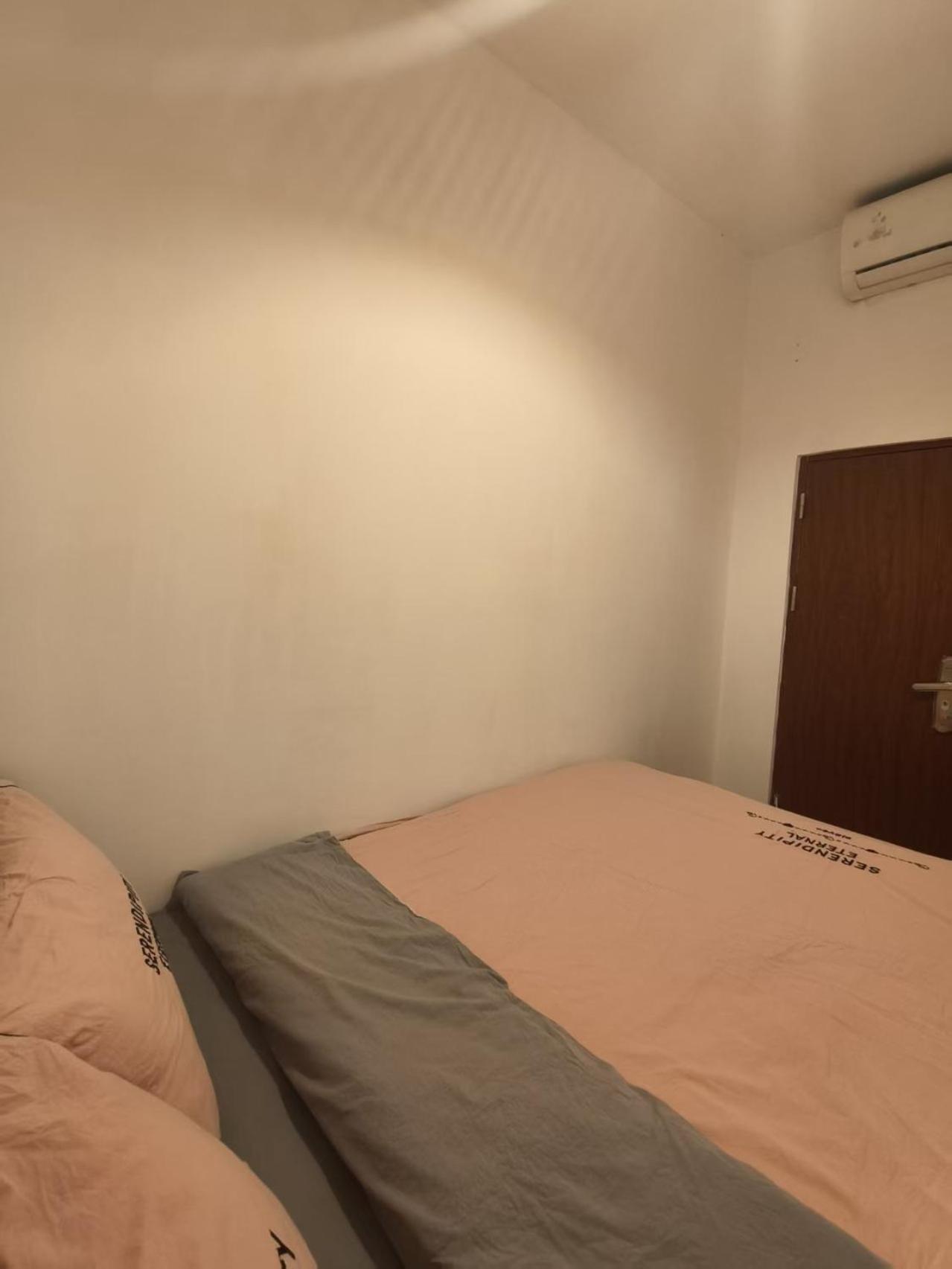 Lin Jiang Apartment Kanton Exterior foto